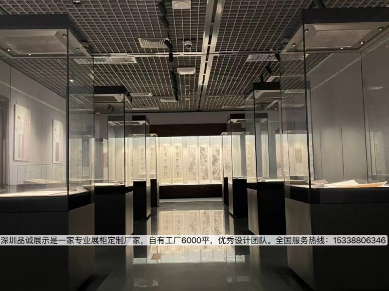 博物馆展柜定制：需具备哪些功能
